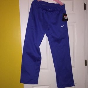 Nike Women’s Blue Therma Track Pant